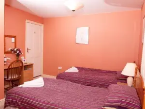 Holbrook Bed and Breakfast