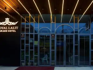 Royal Lalit Grand Hotel