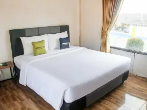 Urbanview Hotel Belitung Lodge Resto & Club House by RedDoorz