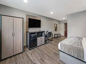 Americas Best Value Inn Foxboro