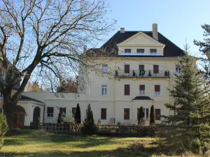 Eine wunderbare, ganz natürliche Zeit in einem Herrenhaus verbringen