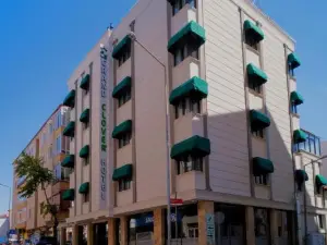 Grand Clover Hotel