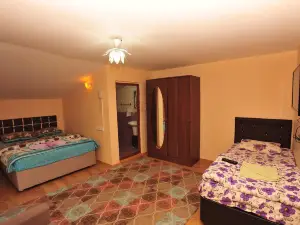 Cam Motel