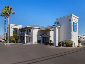 Motel 6 Safford, AZ
