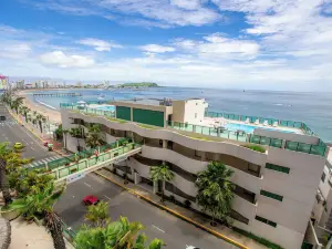 Hotel Colon Salinas
