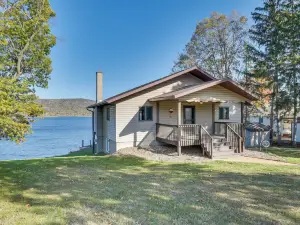 Dock & Views: Waterfront Home in Wabasha!