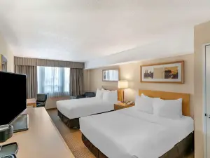 Quality Inn and Suites Montreal East