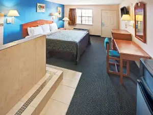 Super 8 by Wyndham Terrell