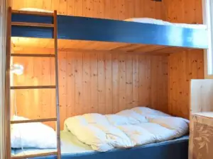 Amazing Home in Eikelandsosen with Sauna