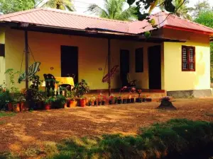 Munroe Eco Camp