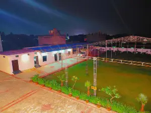 Avadh Samrat Resort, Ayodhya