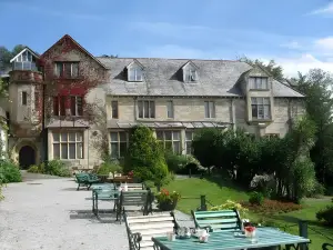The Alverton