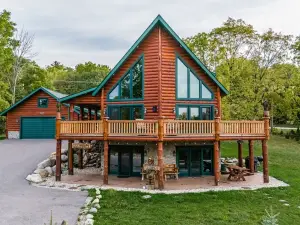 Brand New Cabin For Getaway Vacation - 1 Mile From Devil's Lake And Close Dells