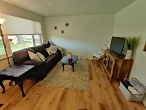 Lively 2 BR w/AC Near Hospitals And Fraze Pavilion