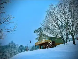 NEW Serene Country Refuge at The Right Angle
