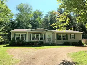 Port Sanilac - Lexington area, Country Setting "Home Away from Home"