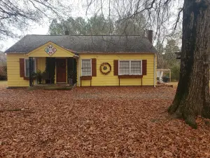 Cozy 3BR-near Hanging Rock, Chateau Vie, Meadows, Friends wedding venues