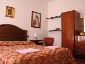 Morianese Residence