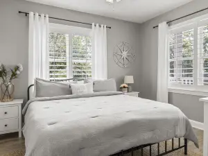 Spectacular Soundfront Condo with Pool, Hot tub, Internet