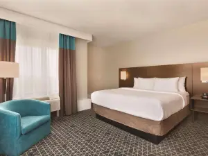 Park Inn by Radisson Brampton, on