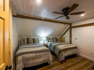 Historic Barn Suites