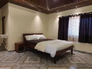 SAAZ RESORT AND LAWN