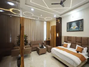 Aayu Residency
