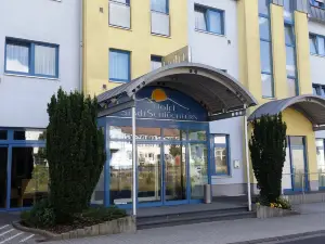 โรงแรมอัคเซนต์ ซตัดท์ ชลึคแตร์น