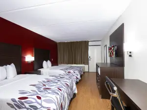 肯利I-95紅頂旅館