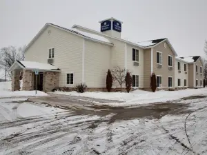 Cobblestone Inn & Suites - Brillion