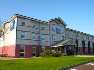 Ibis Budget Coutances