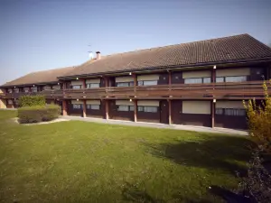 香檳沙隆 - 聖馬丁基里亞德酒店