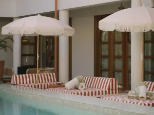 The Agora Hotel