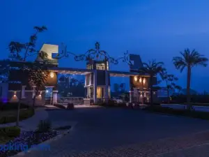 Beautiful Private Room in Villa