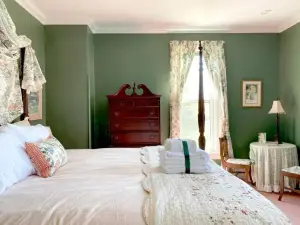 1000 Island Hart House