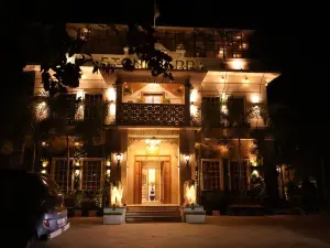 Stoneberry Resort