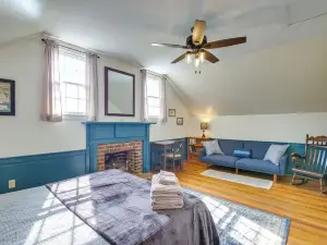 Idyllic Appomattox Home w/ Porch & Rocking Chairs!