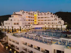 Roseıra Beach Resort