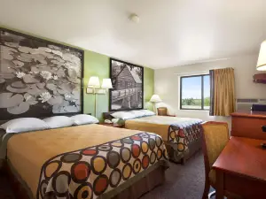 Super 8 by Wyndham Macon
