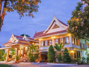 E-outfitting Vangthong Hotel