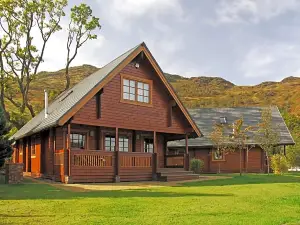 Ardlui Lochside Lodges