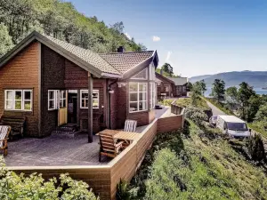 Dreganes Feriehus