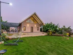 SaffronStays Eden, Nashik - pet-friendly villa with pool, jacuzzi & grape farm