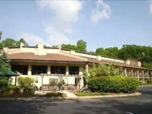 Highlands Inn Lodge