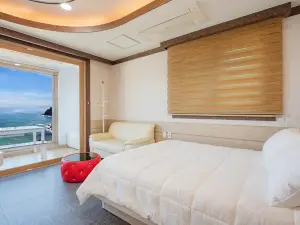 Samcheok East Ocean Pension