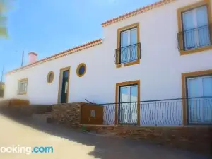 7 Bedrooms House with Private Pool Enclosed Garden and Wifi at Corte de Pao E Agua