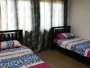 Kerteh Damansara Holiday Home