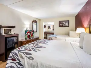 紅頂飯店-加利威爾