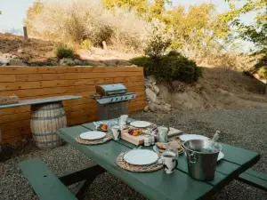 Yosemite Charm by Casa Oso with Spa and Breathtaking Views