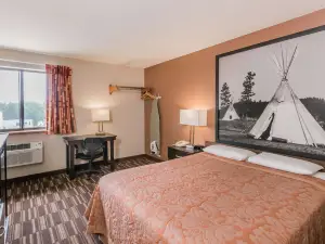 Super 8 by Wyndham Madison